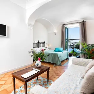 Ercole Di , Amalfi Italie